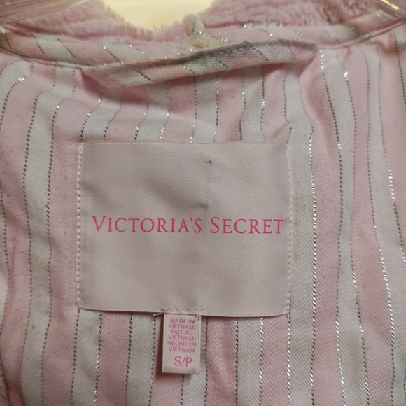 Victoria's Secret Pink Hooded Robe - Picture 2 of 5